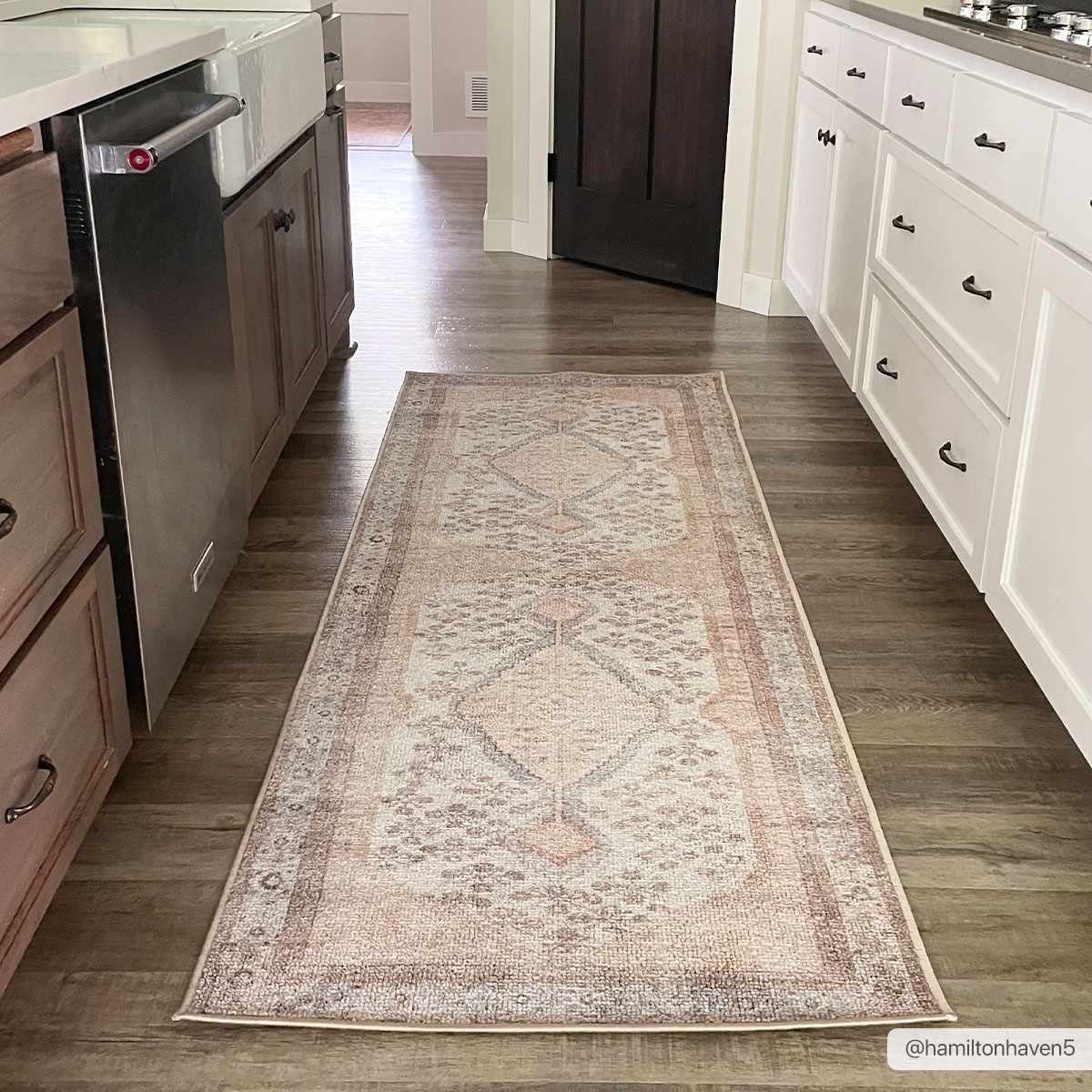 Analu Non-Slip Washable Rug by Boutique Rugs