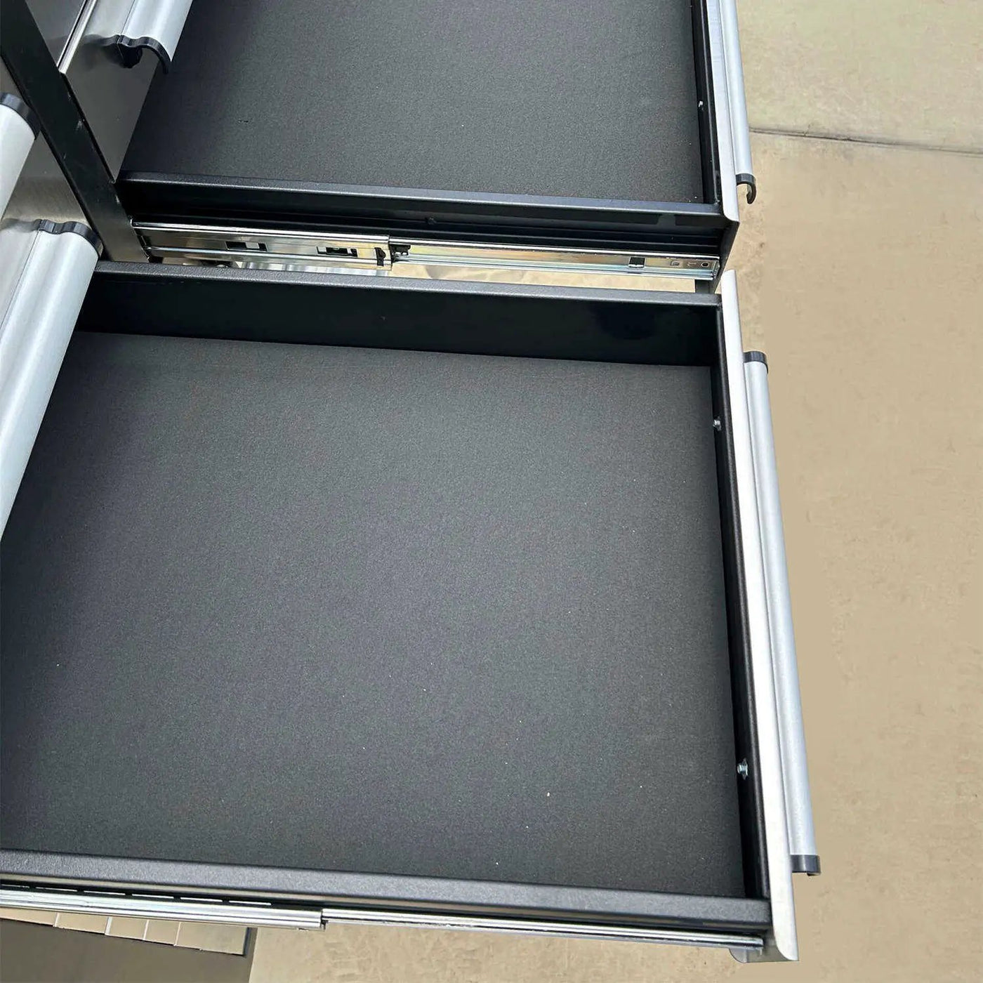 7ft Heavy Duty Workbench with 10 Drawers & 2 Cabinets by Chery Industrial
