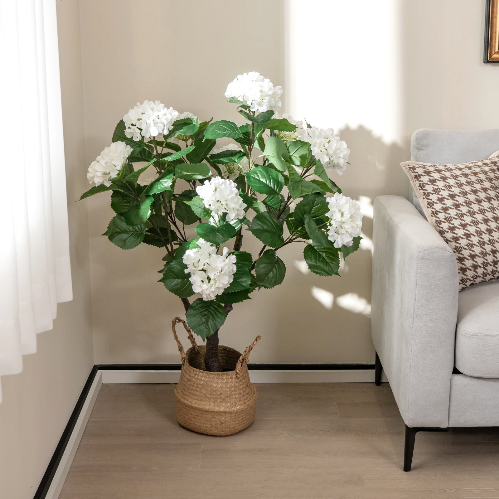 Artificial Hydrangea Tree Fake Floral Plant with 11 White Flowers-White by DirectDeals