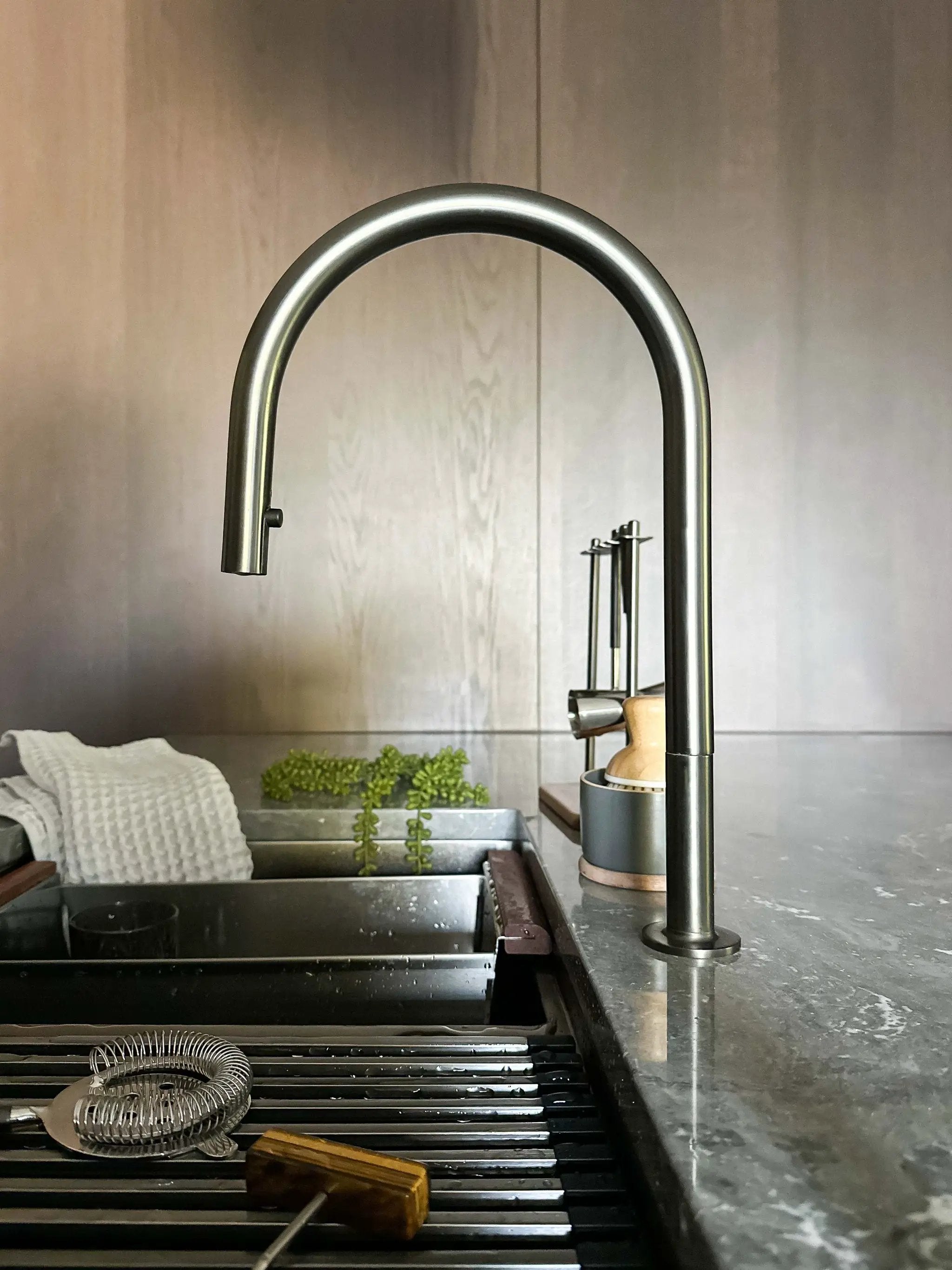Zeek KF-11GM Gunmetal Pull-Down Kitchen Faucet by ZEEK