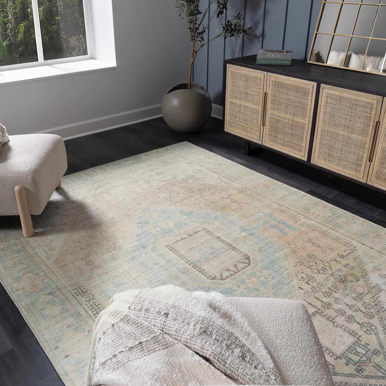 Baloy Vintage Washable Rug by Boutique Rugs