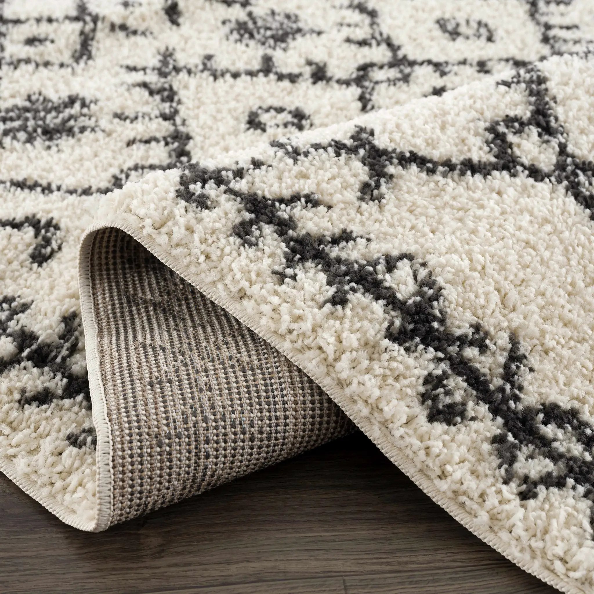 Godalming Plush Area Rug by Boutique Rugs