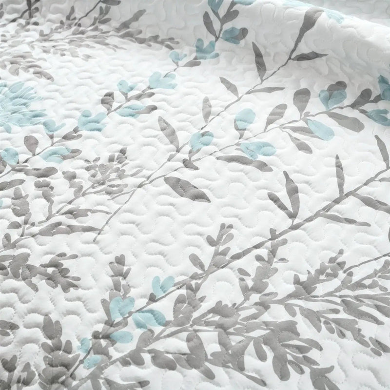King Size Blue Grey Floral Lightweight Thin Polyester Fabric 3-Piece Quilt Set by HomePacific