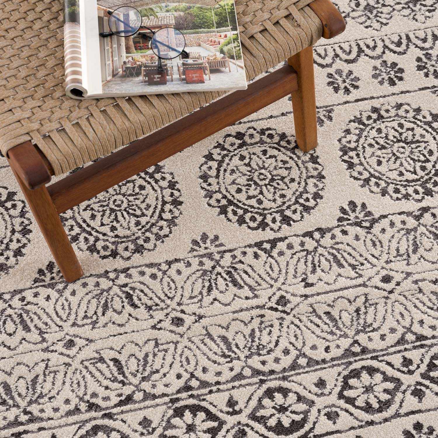 Warroad Area Rug - Clearance by Boutique Rugs