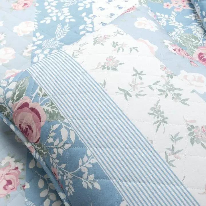 Full/Queen Blue Pink White Beige Floral Cottage Lightweight 3-Piece Quilt Set by HomePacific