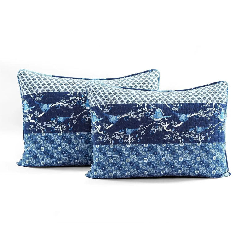 King Size Blues Boho Reversible Lightweight Quilt Set by HomePacific