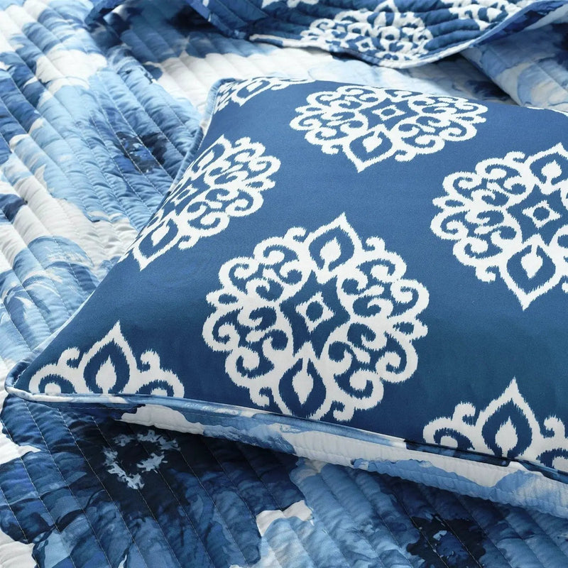 Full/Queen Blue Flowers Lightweight Polyester Microfiber Quilt Set by HomePacific