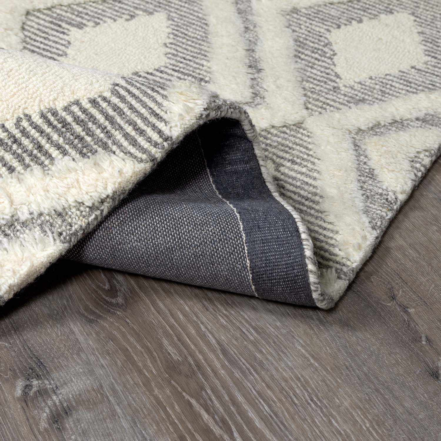 Boncarbo Area Rug - Clearance by Boutique Rugs