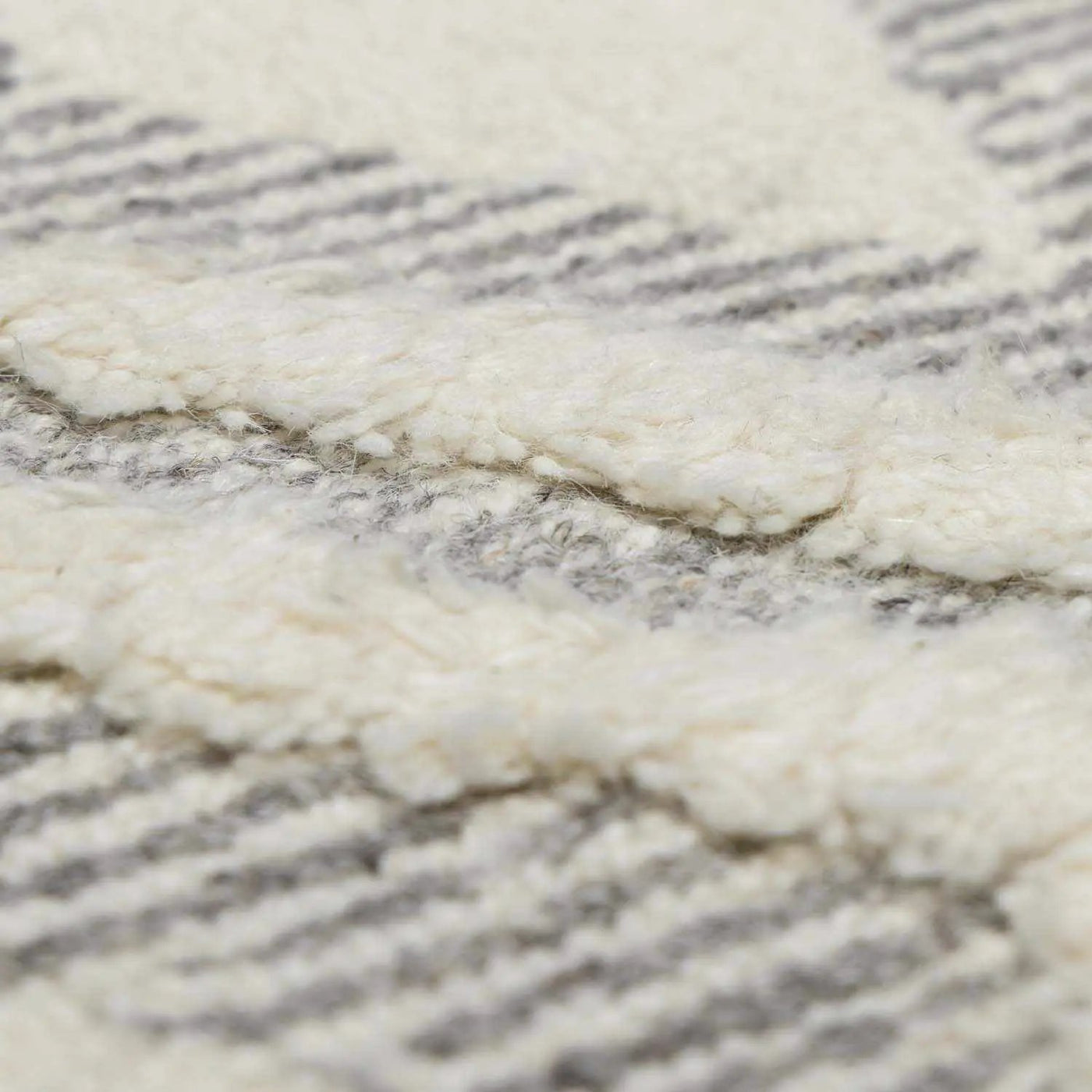 Boncarbo Area Rug - Clearance by Boutique Rugs