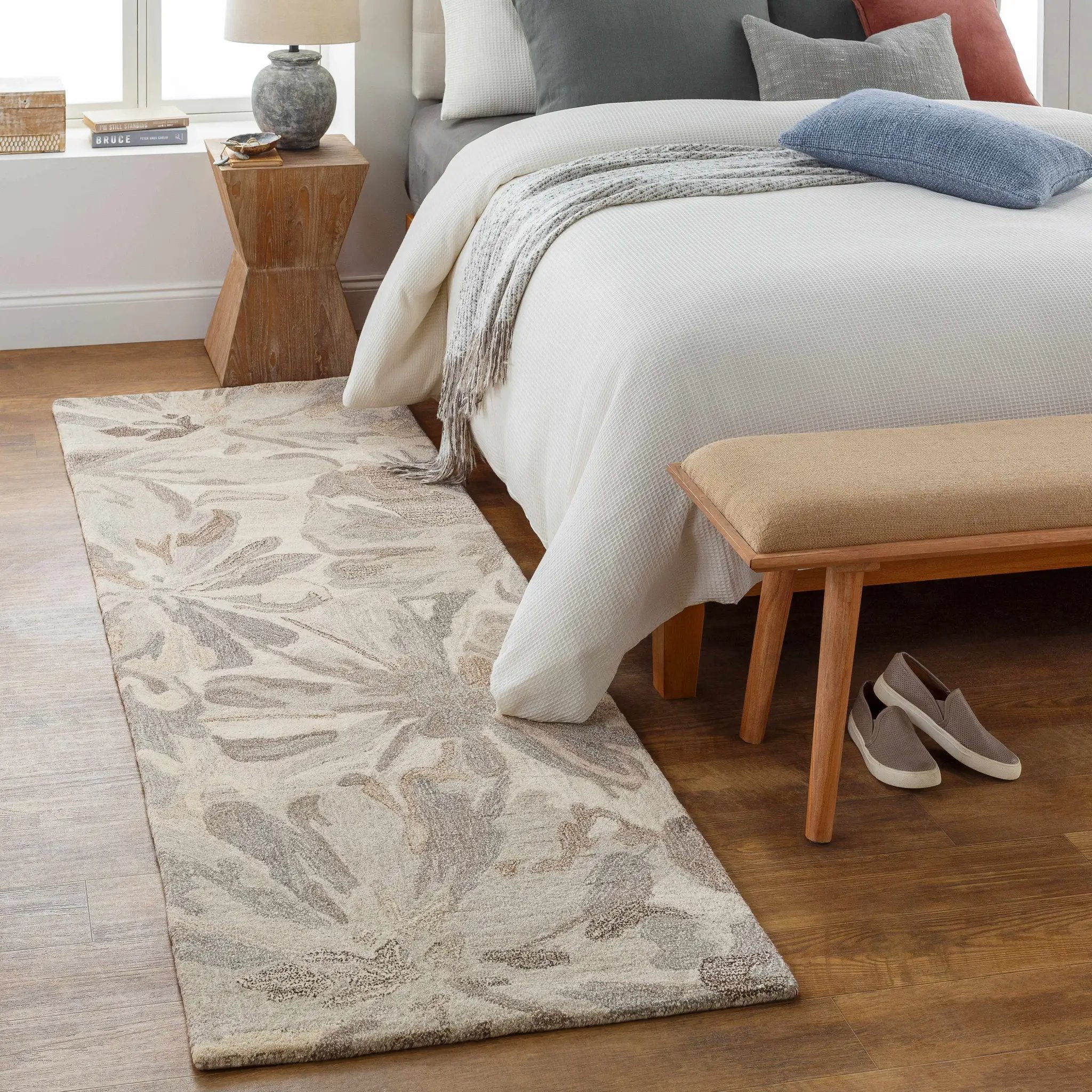 Ilfeld Athena Beige Floral Wool Rug by Boutique Rugs