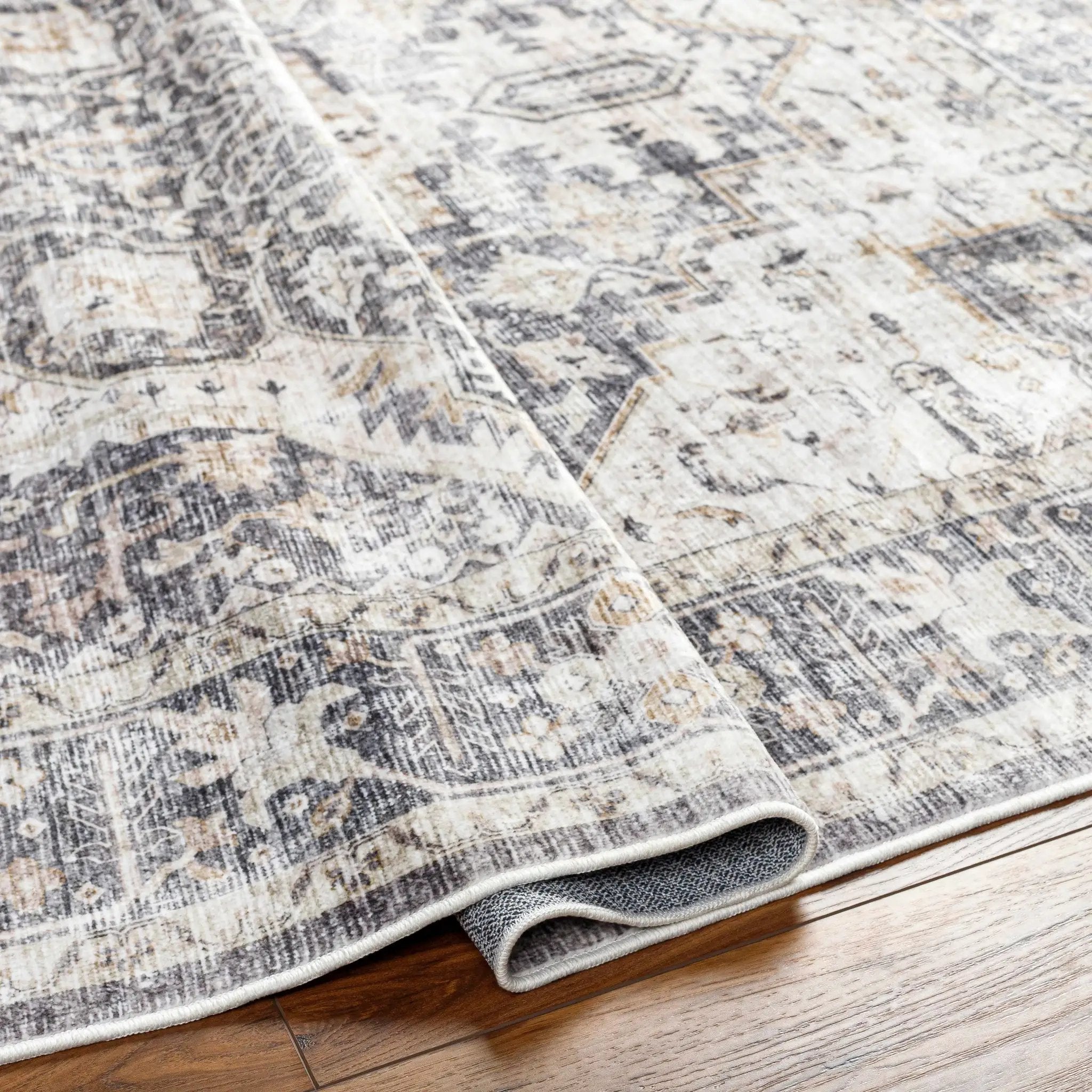 Bevin Washable Area Rug by Boutique Rugs