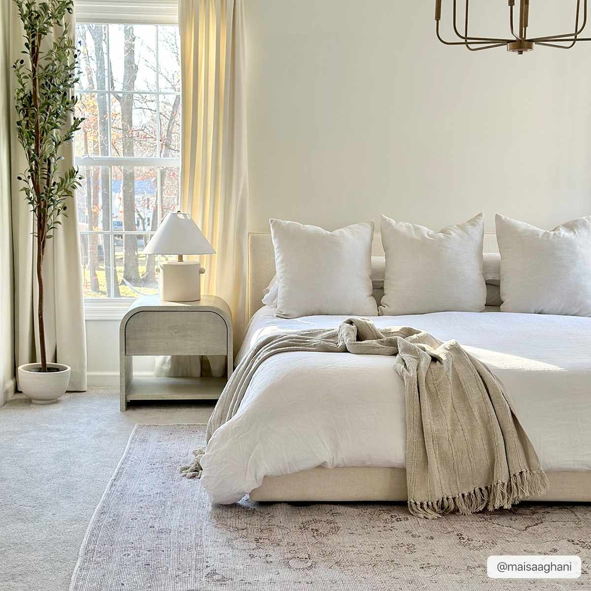 Bethany Washable Area Rug by Hauteloom