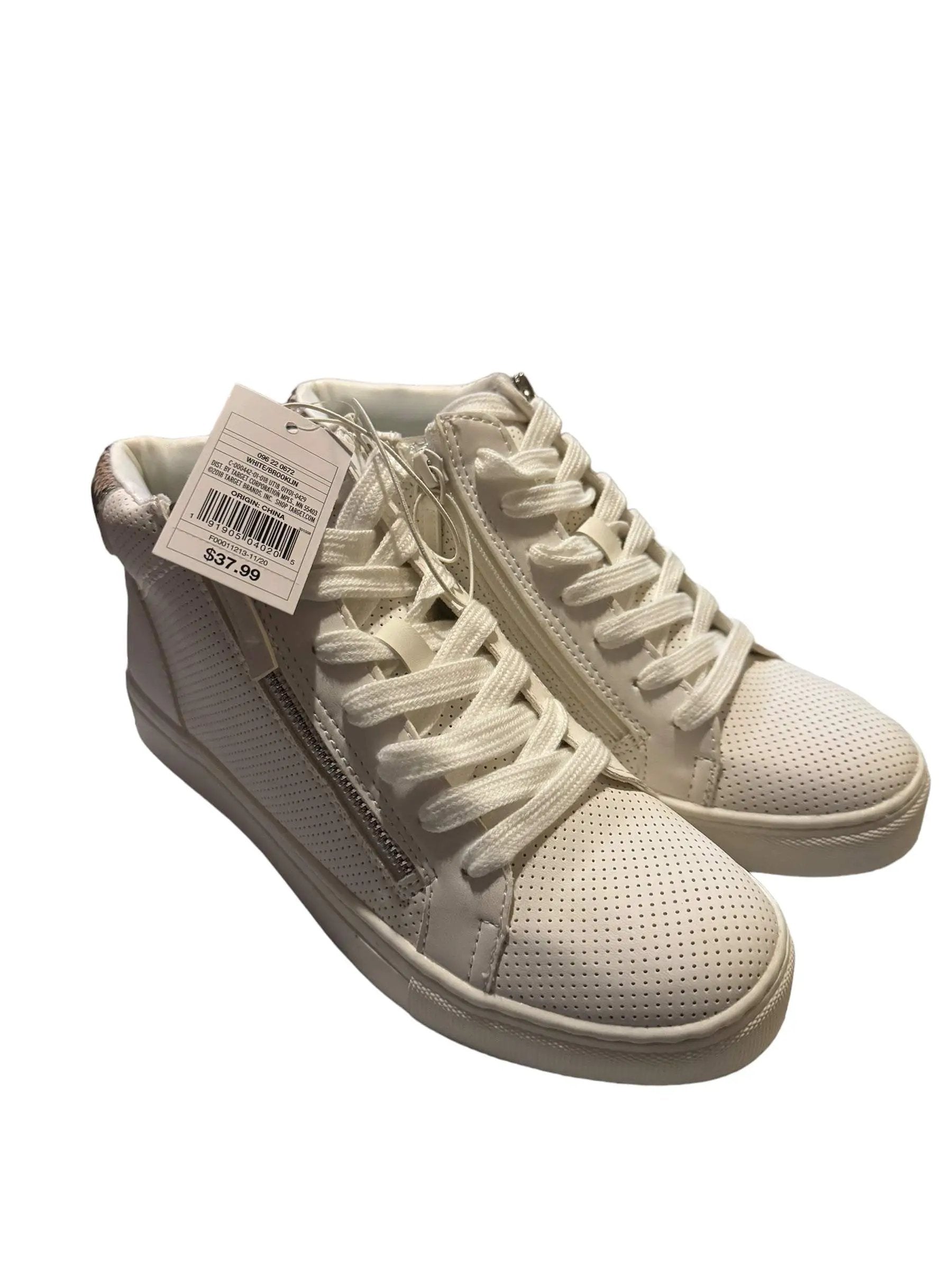 Universal Thread Brooklyn Lace Up Sneakers NEW Size 8.5 White by Selzalot