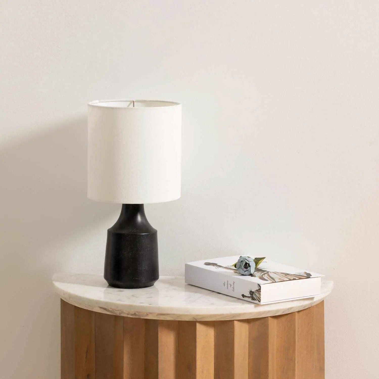 Canayan Black and Natural Resin Table Lamp by Boutique Rugs
