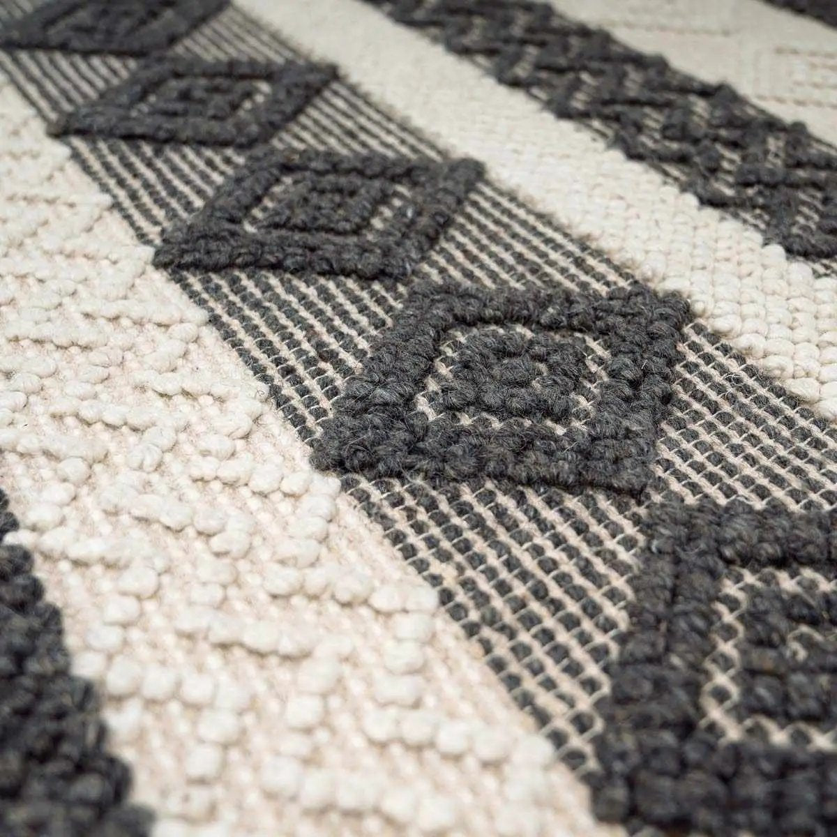 Whittington Black&White Wool Rug - Clearance by Boutique Rugs
