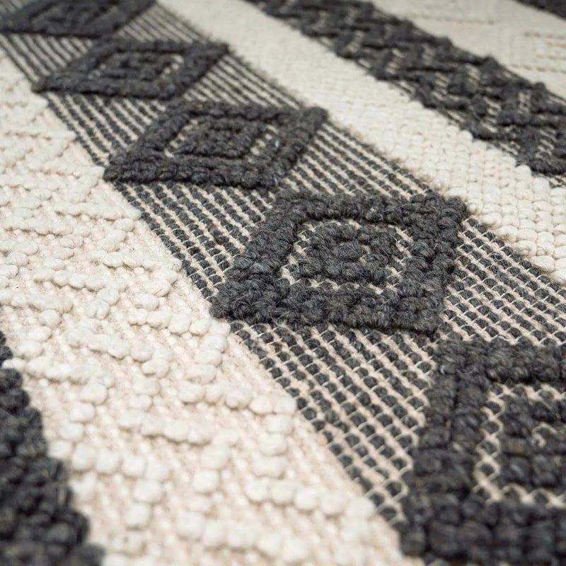 Whittington Black&White Wool Rug - Clearance by Boutique Rugs
