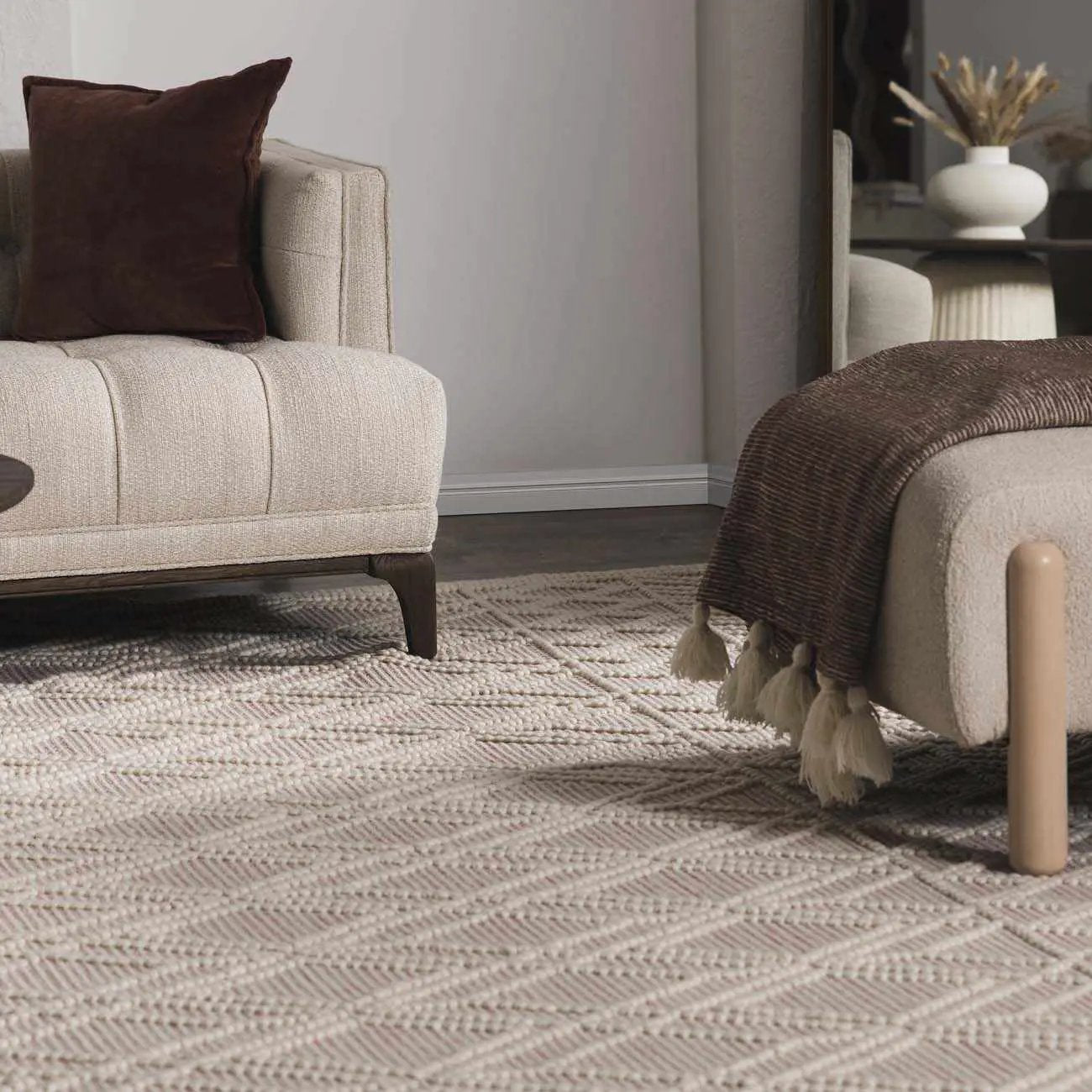Ramsbury Soft Pink Wool Rug - Clearance by Boutique Rugs