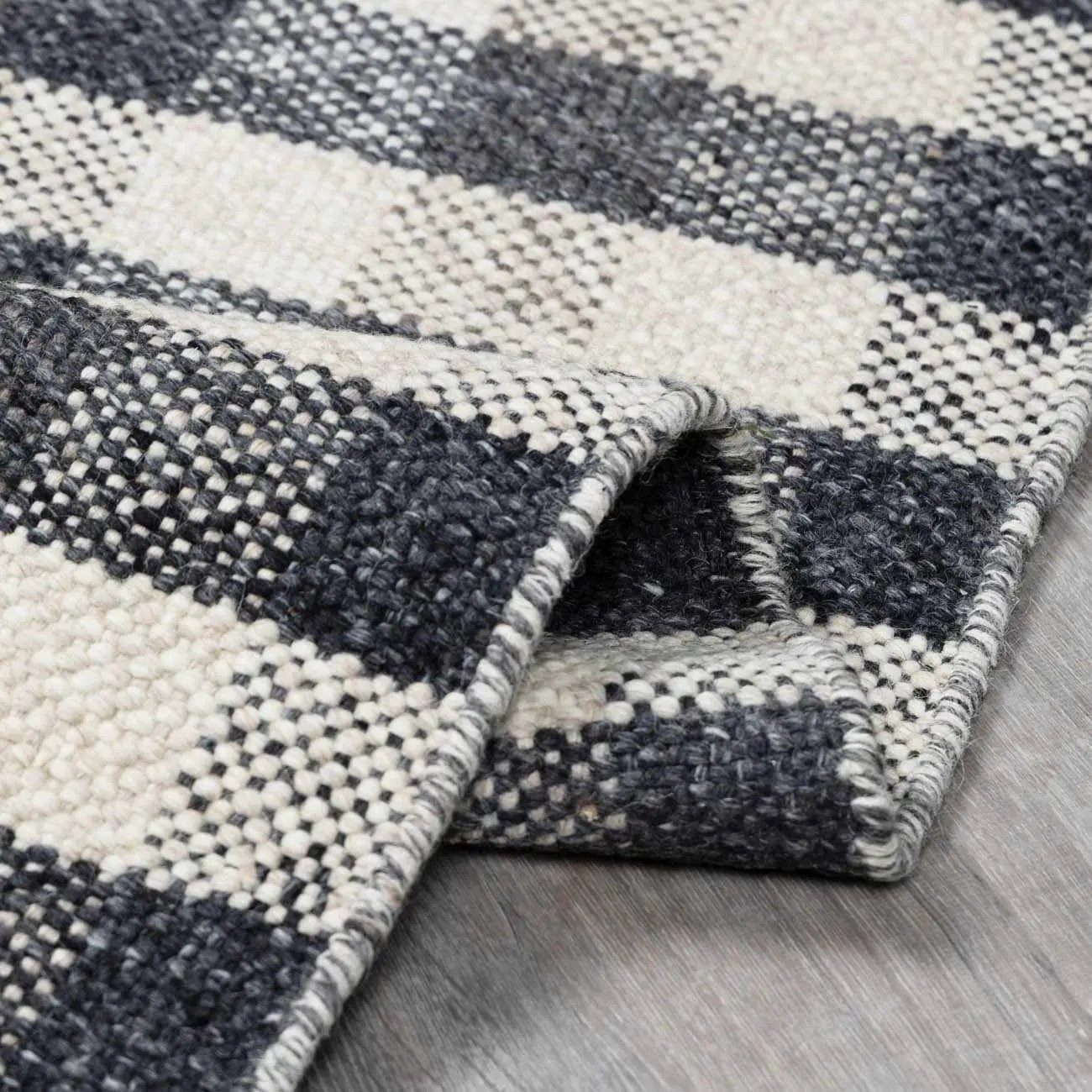 Chilliwack Gray Plaid Wool Rug by Boutique Rugs
