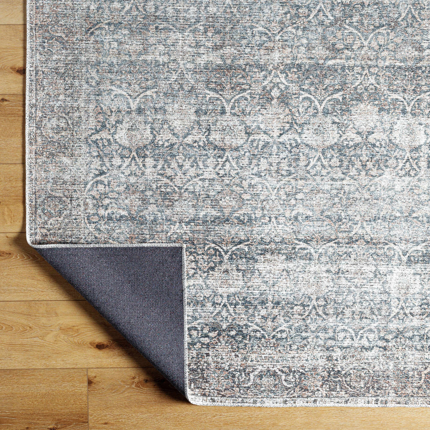 Charla Washable Area Rug by Boutique Rugs