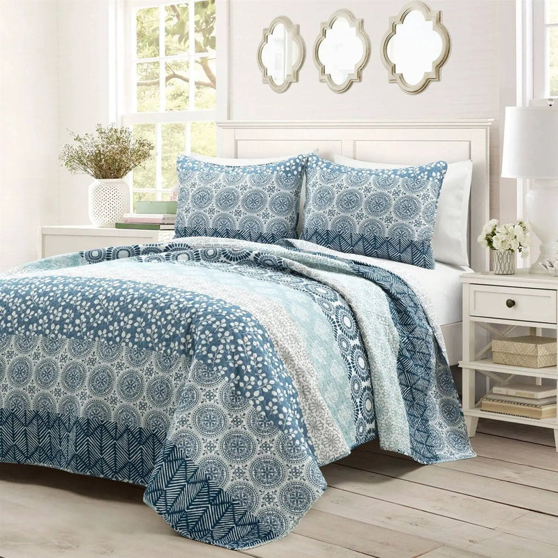 California King Lightweight 3 Piece Reversible Botanical Blue Damask Quilt Set by HomePacific