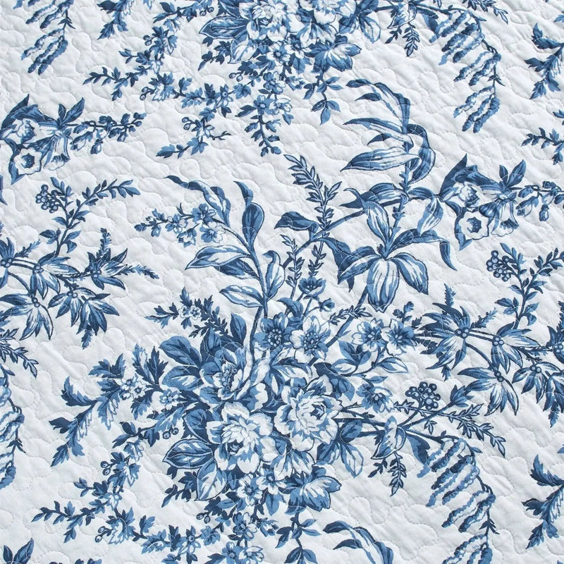 Full/Queen 3 Piece Bed In A Bag Reversible Blue White Floral Cotton Quilt Set by HomePacific