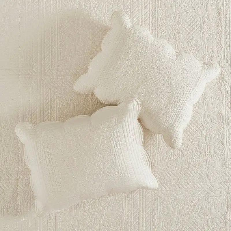 King Size 3 Piece Reversible Scalloped Edges Microfiber Quilt Set in Cream by HomePacific