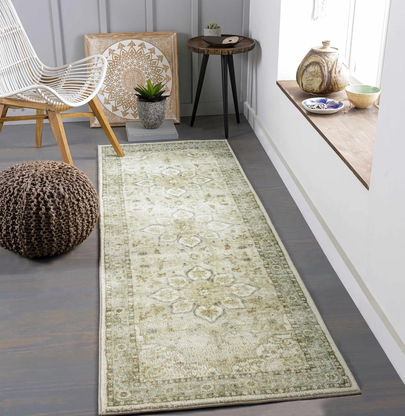 Crondall Sage Traditional Area Rug by Boutique Rugs