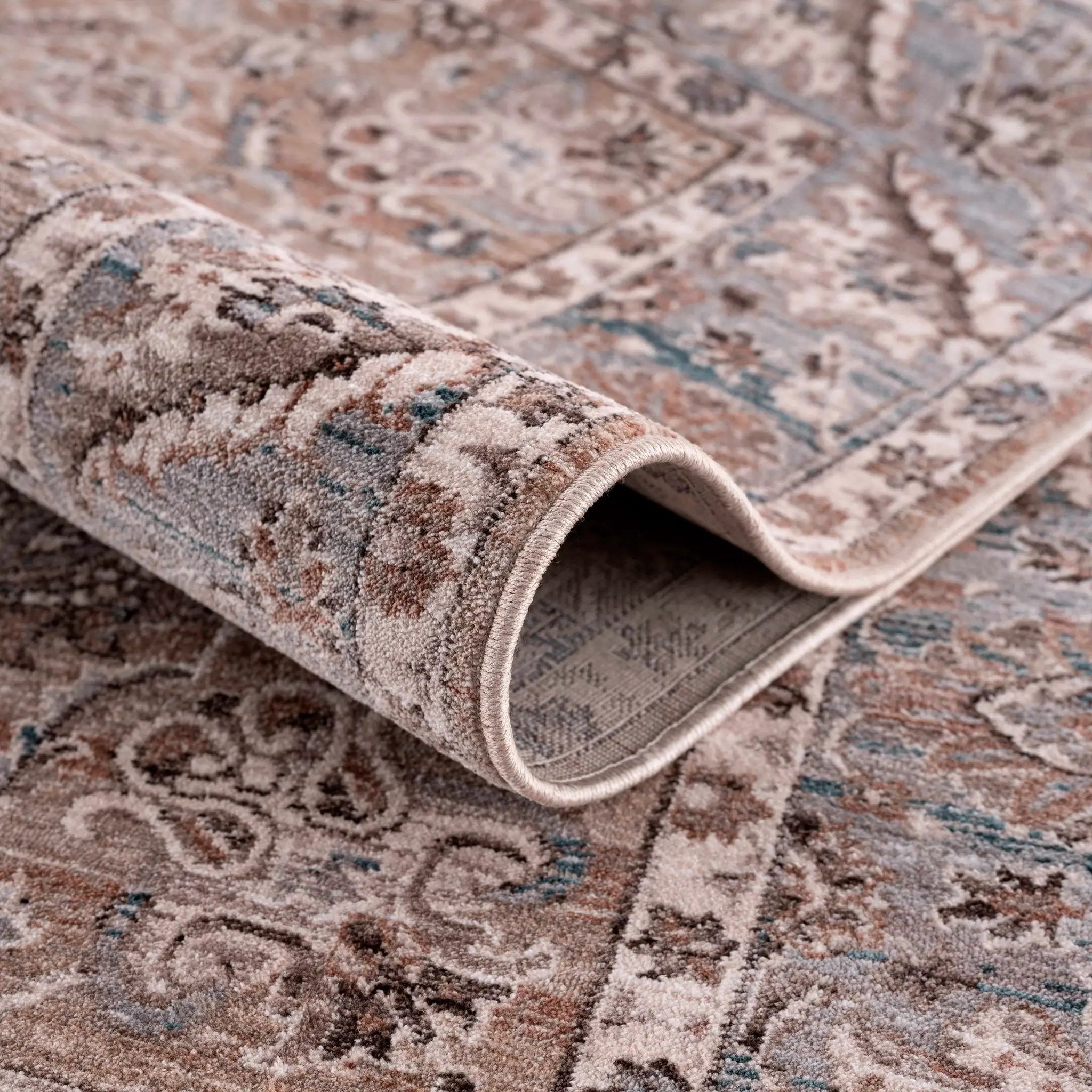 Civankan Area Rug - Clearance by Boutique Rugs