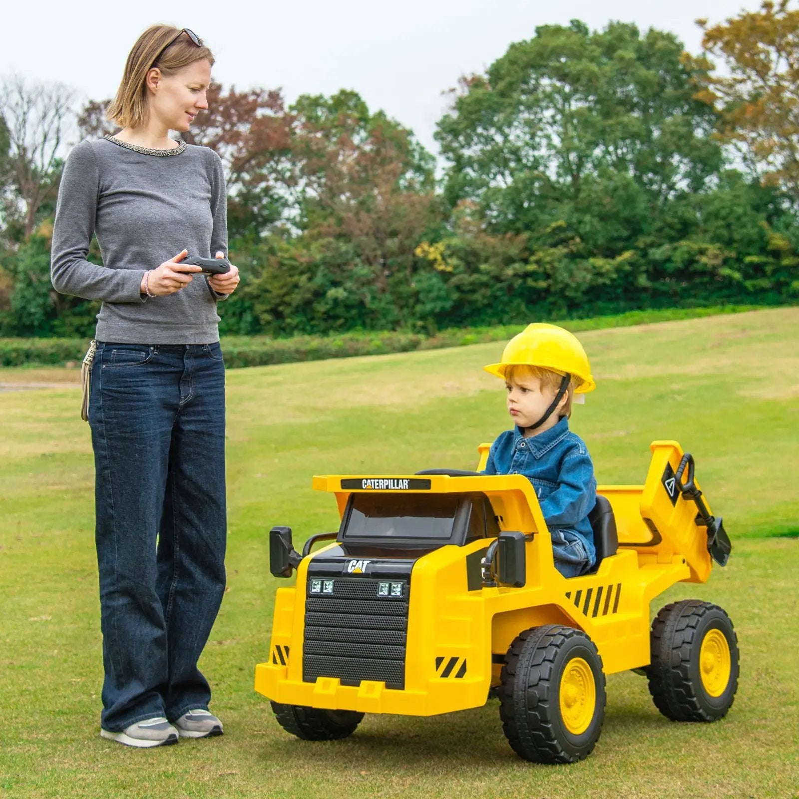 12V Caterpillar Licensed Kids Ride on Dump Truck with Tiltable Bump Bed-Yellow by DirectDeals