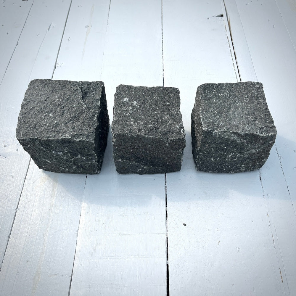 New Granite Cube Belgian Block 4" x 4" x 4" – Grey, Black by Chief Bricks