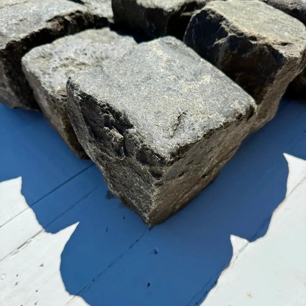 Reclaimed New York Granite Cobblestone - Cubes 6" x 6" x 6" by Chief Bricks
