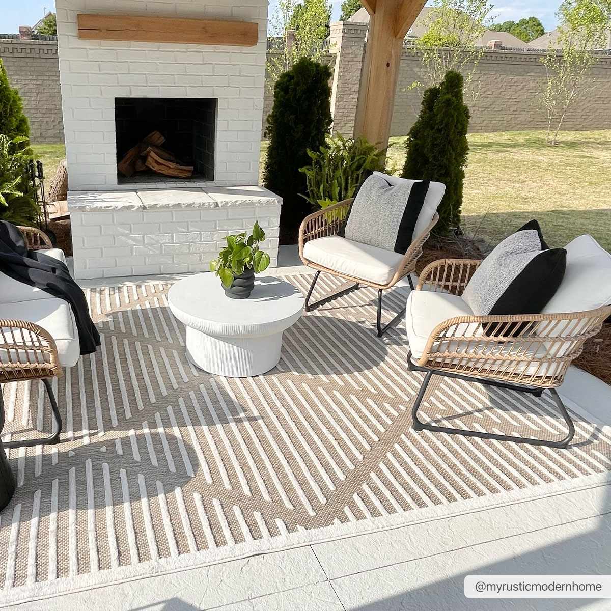 Anah Cream Outdoor Rug by Boutique Rugs