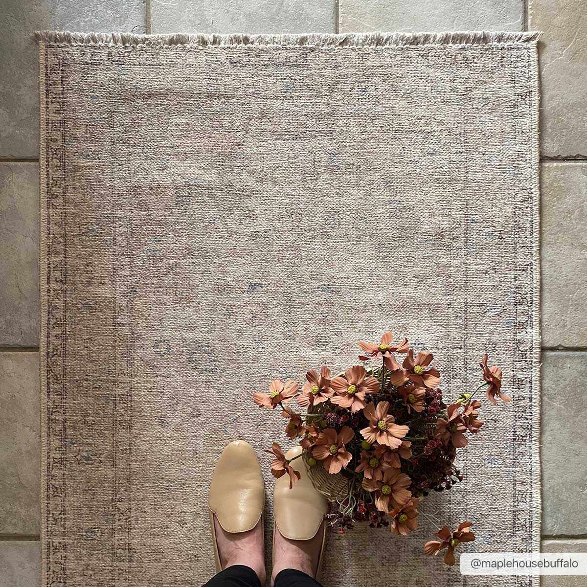 Cream Holi-2301 Washable Area Rug by Hauteloom