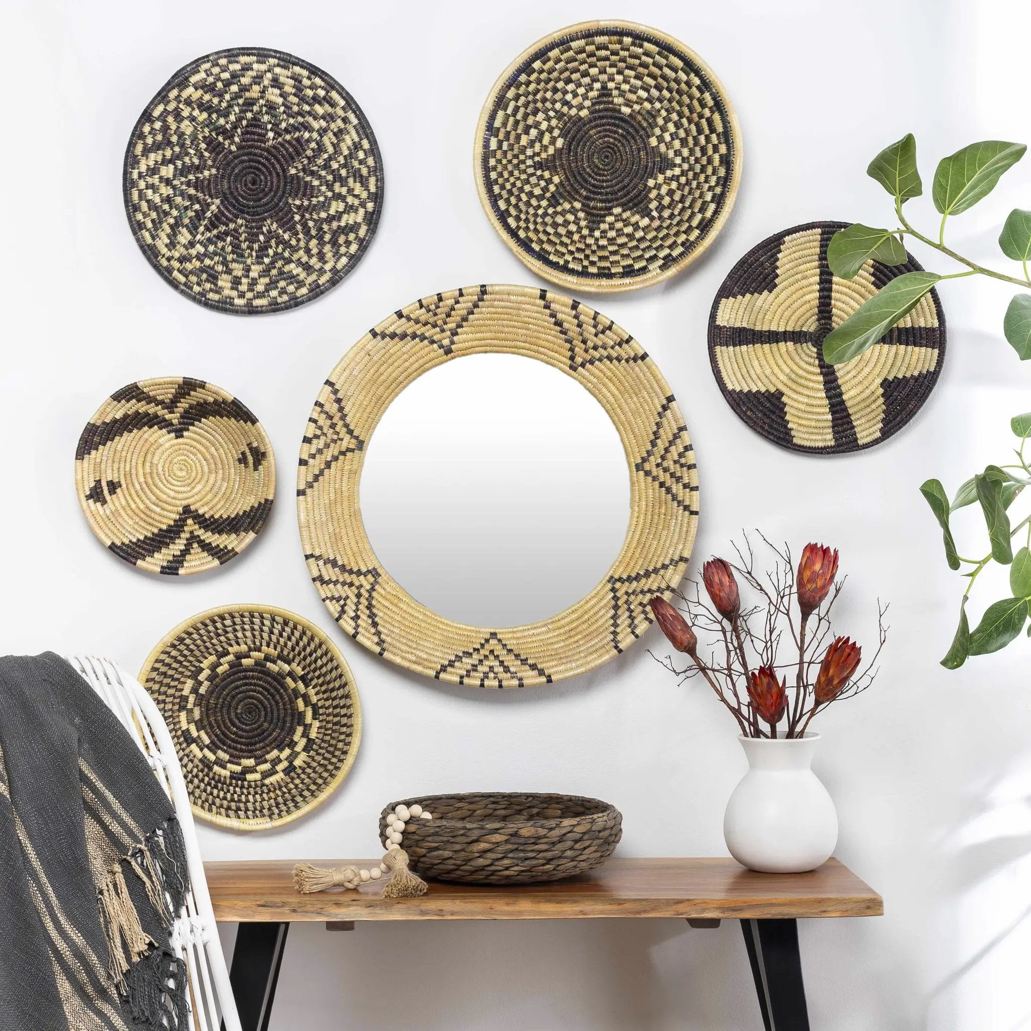 Ipilan Moonj Grass Starburst Round Mirror - Clearance by Boutique Rugs
