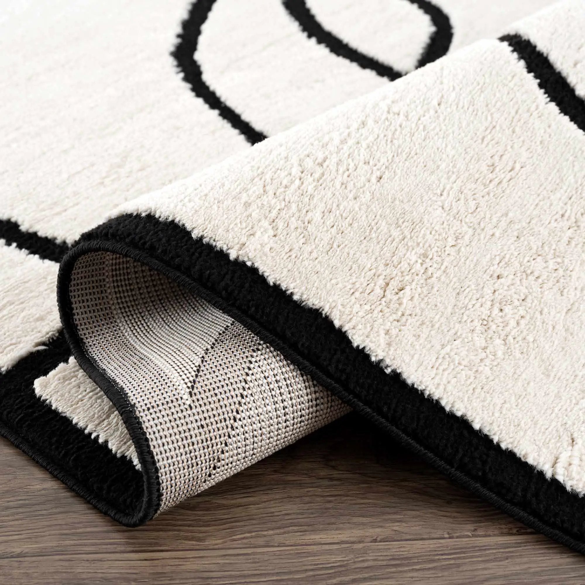 Azana Black & White Area Rug by Boutique Rugs
