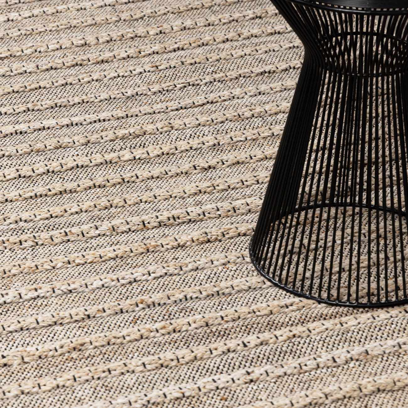 Doli Area Rug - Clearance by Boutique Rugs