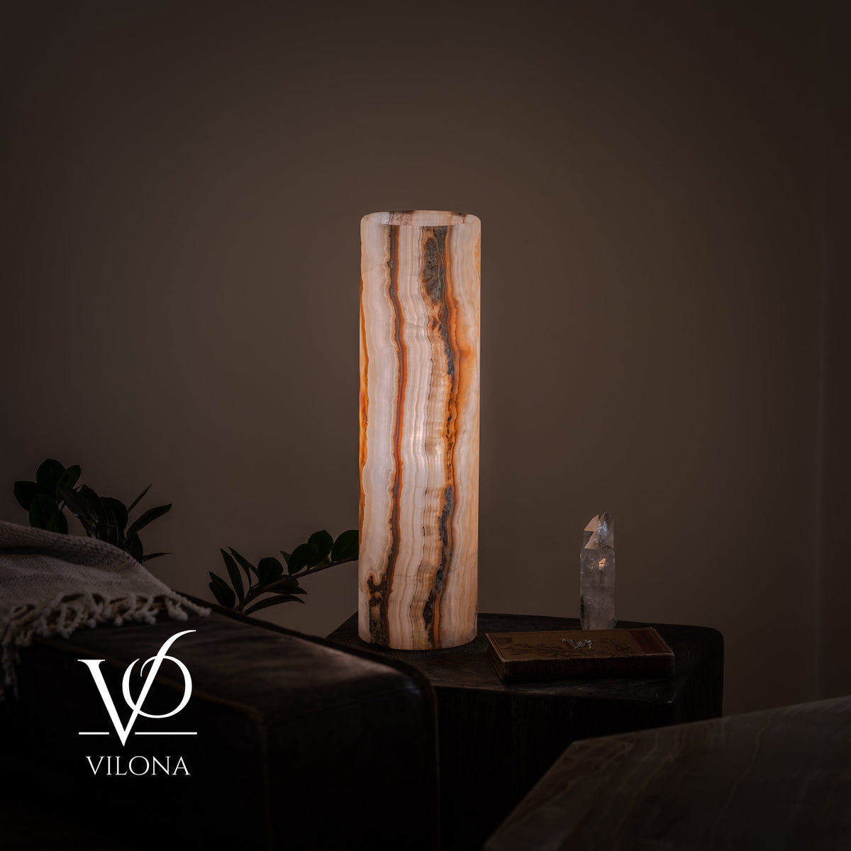 White Ice Onyx Cylinder Table Lamp – 20″ Tall × 5.5″ Diameter, photo 3 of 14