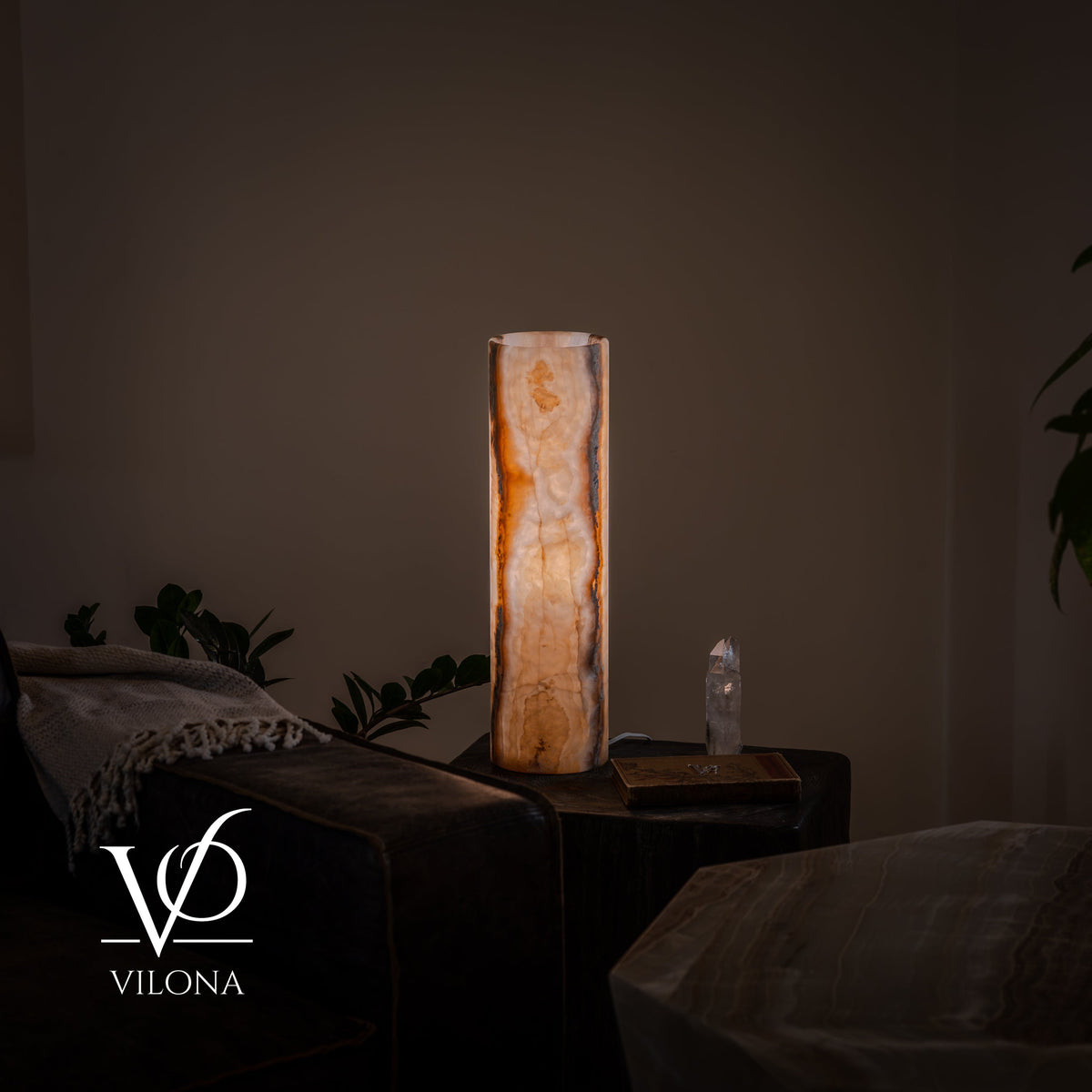 White Ice Onyx Cylinder Table Lamp – 20″ Tall × 5.5″ Diameter, photo 14 of 14