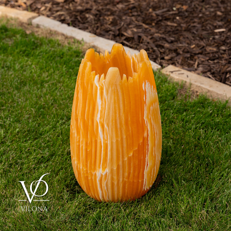 Miami Sunset Onyx Crown Lamps - Sculptural Natural Stone Pair, photo 19 of 31