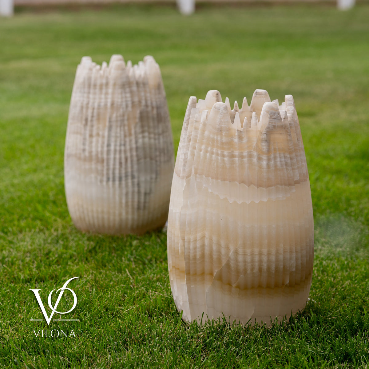 White Ice Onyx Crown Lamps - Sculptural Natural Stone Pair, photo 2 of 22