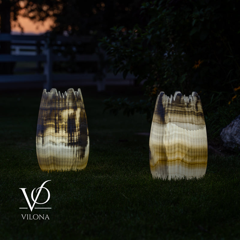 White Ice Onyx Crown Lamps - Sculptural Natural Stone Pair, photo 13 of 22