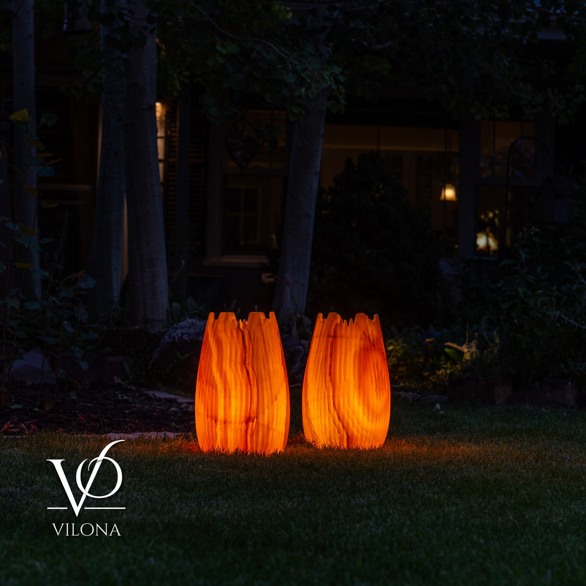 Miami Sunset Onyx Crown Lamps - Sculptural Natural Stone Pair, photo 17 of 31