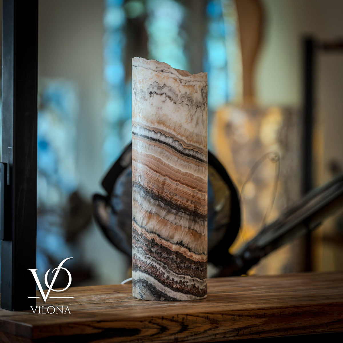 Tangerine Onyx Table Lamp - 18" Tall, x 5.5" Diameter - Live Edge (Medium #52), photo 12 of 14