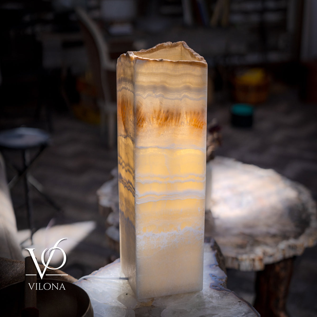 Golden Cloud Onyx Square Table Lamp 20" Tall, x 6"x 6" Square (Medium #4), photo 4 of 9
