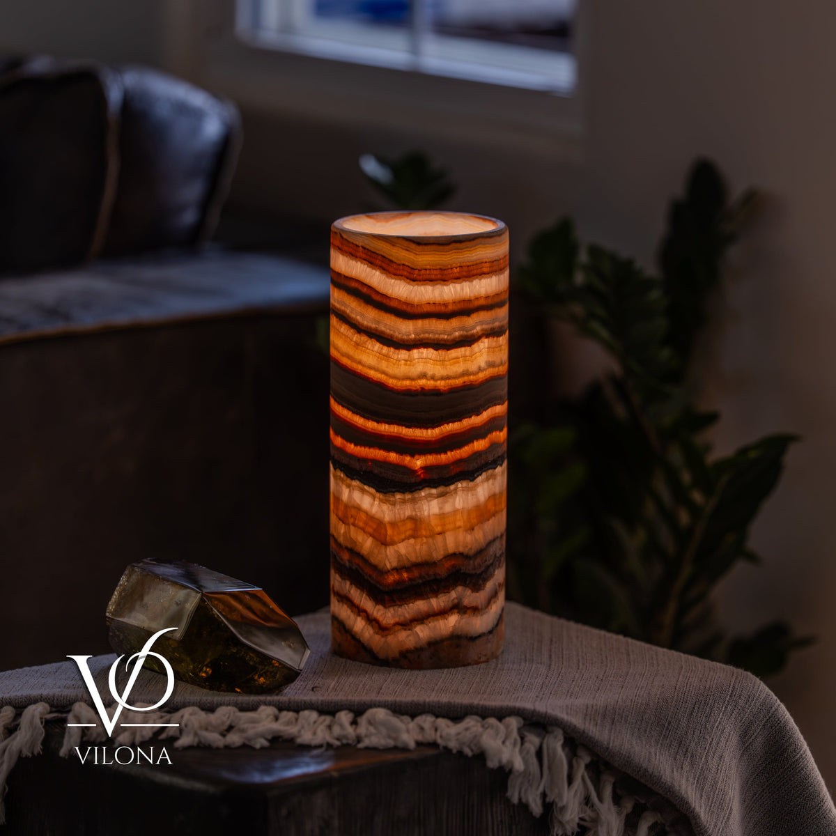 Sahara Onyx - 12" Tall, x 4.5" Diameter (Small Table Lamp #2), photo 3 of 10
