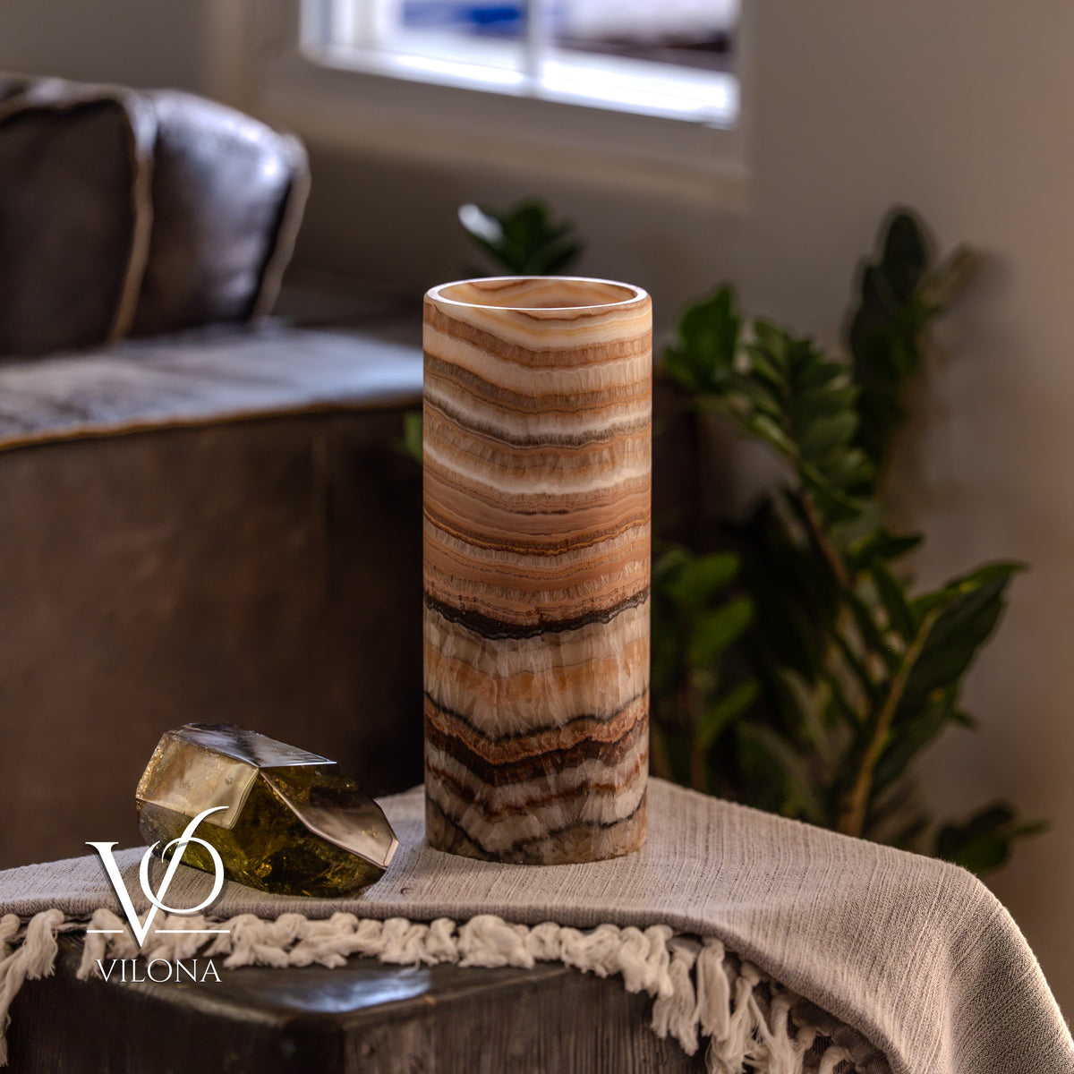 Sahara Onyx - 12" Tall, x 4.5" Diameter (Small Table Lamp #2), photo 4 of 10