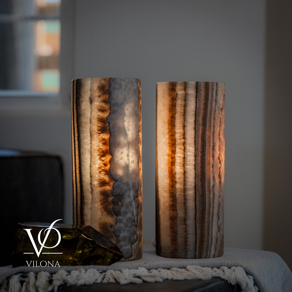 Sahara Onyx - 12" Tall, x 4.5" Diameter (Small Table Lamp Pair #4), photo 5 of 9
