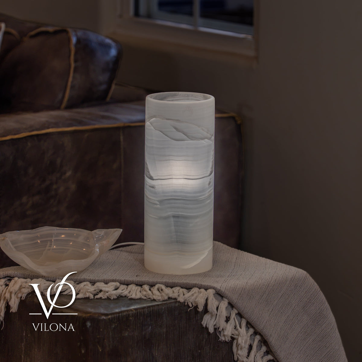 White Ice Onyx - 12" Tall, x 4.5" Diameter (Small Table Lamp #3), photo 2 of 9