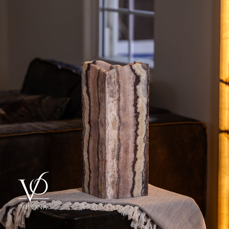 Rosa Onyx Live Edge Table Lamp – 16" Tall × 6" Square #1, photo 3 of 11