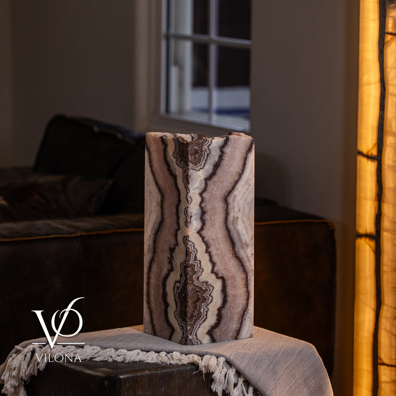 Rosa Onyx Live Edge Table Lamp – 16" Tall × 6" Square #3, photo 3 of 11